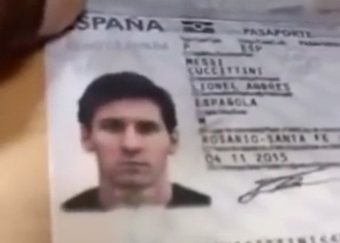 Trắng án cho cảnh sát đăng ảnh passport của Messi