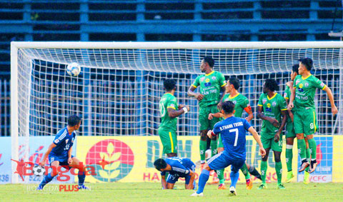 Vòng 11 V-League 2016: Hà Nội T&T tìm lại chiến thắng