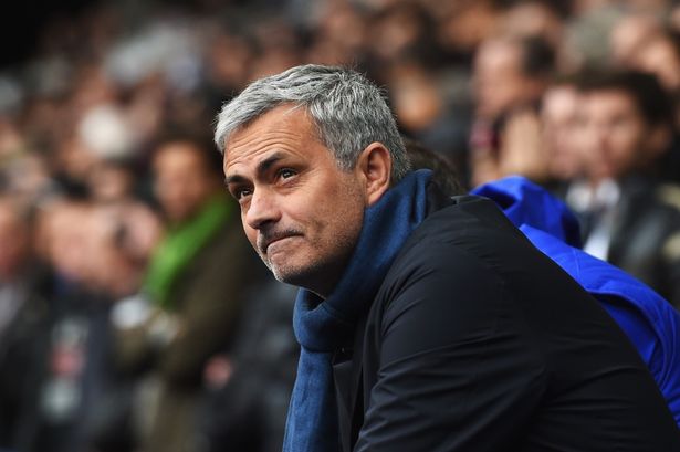 "Jose Mourinho là kẻ cơ hội"