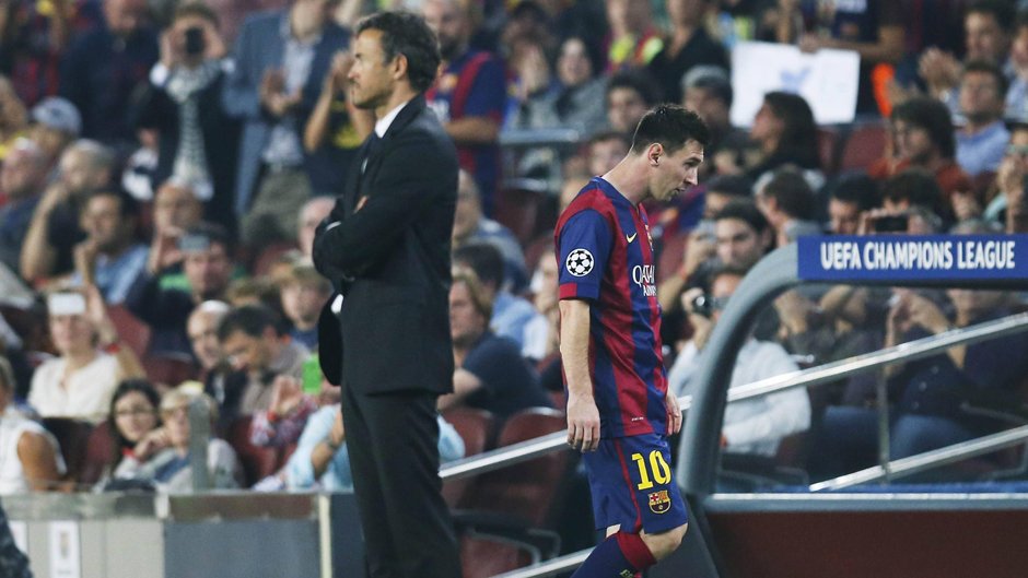 Messi chê thậm tệ HLV Enrique - Bóng Đá