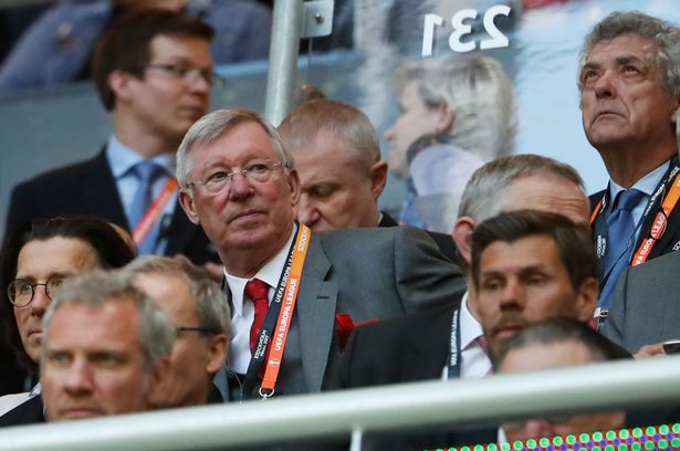 Vô địch Europa League, Mourinho nói gì với Sir Alex Ferguson? - Bóng Đá