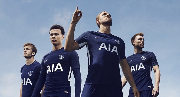 Tottenham tung mẫu áo mùa 2017/18 cực nhất bên 'người tình mới' - Bóng Đá