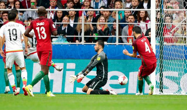 Chùm ảnh: Trượt 4 quả 11m liên tiếp, Bồ Đào Nha vẫn giành vị trí thứ 3 Confeds Cup - Bóng Đá