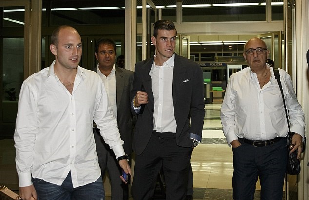 Hồ sơ siêu cò: Jonathan Barnett - Kẻ khiến M.U ôm hận vụ Gareth Bale - Bóng Đá
