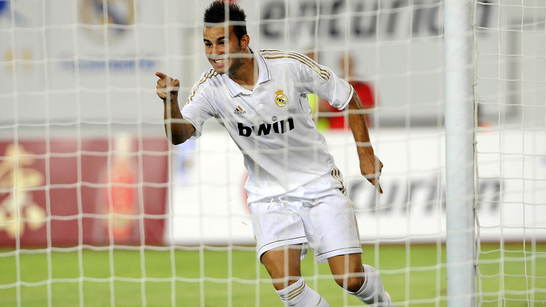 Jese Rodriguez rạng rỡ ra mắt Stoke City - Bóng Đá
