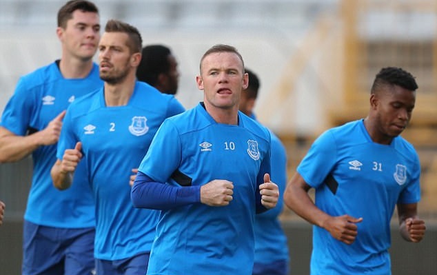 Everton và Rooney tập luyện ở Croatia - Bóng Đá