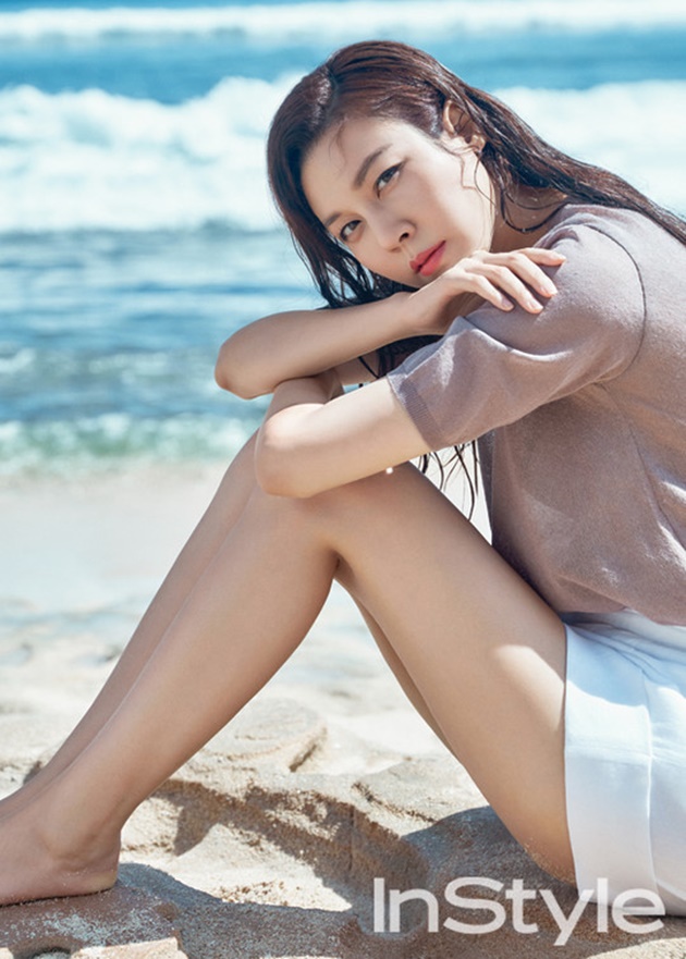 Đẹp rạng ngời và quyến rũ như Kim Ha Neul - Bóng Đá