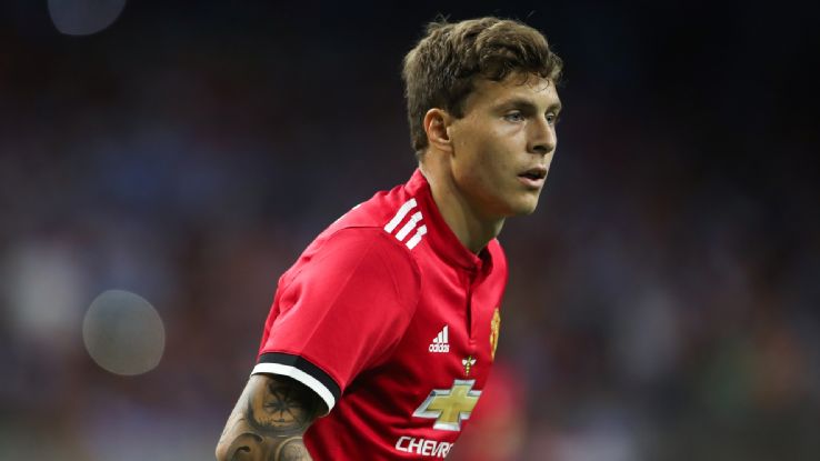 Điểm tin tối 02/09: Lindelof bị chê; Đã rõ vụ Chelsea mua hụt Barkley - Bóng Đá