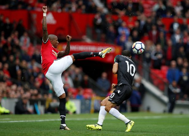 5 điểm nhấn M.U 4-0 Crystal Palace: Lợi hại Fellaini; Tuyệt vời Martial & Rashford - Bóng Đá