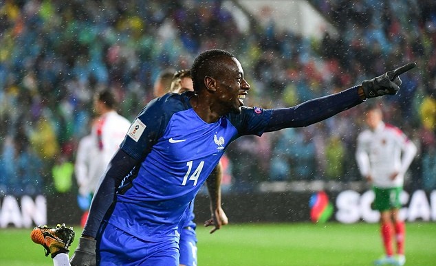 Matuidi ghi 'bàn thắng vàng', Pháp chạm một chân vào nước Nga - Bóng Đá