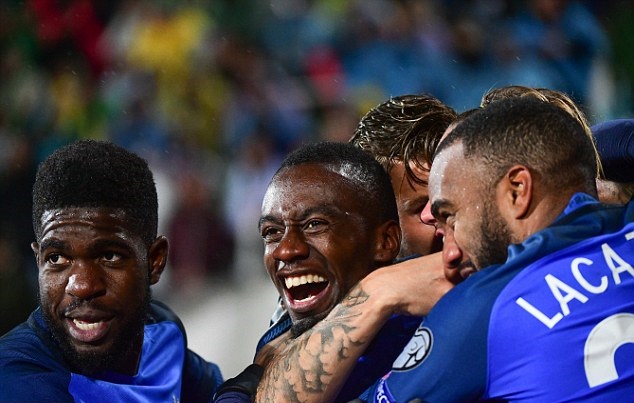Matuidi ghi 'bàn thắng vàng', Pháp chạm một chân vào nước Nga - Bóng Đá