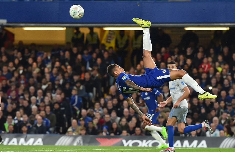 Chelsea 2-1 Everton: Sôi động phút bù giờ - Bóng Đá