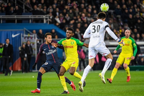 Neymar kề vai Cavani, PSG hủy diệt cả Ligue 1 - Bóng Đá