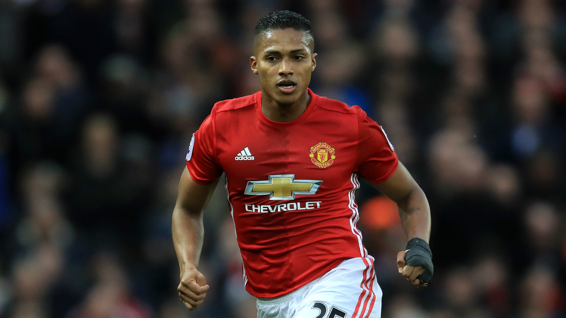 Đội hình kết hợp Arsenal & Man Utd: Quỷ đỏ áp đảo - Bóng Đá