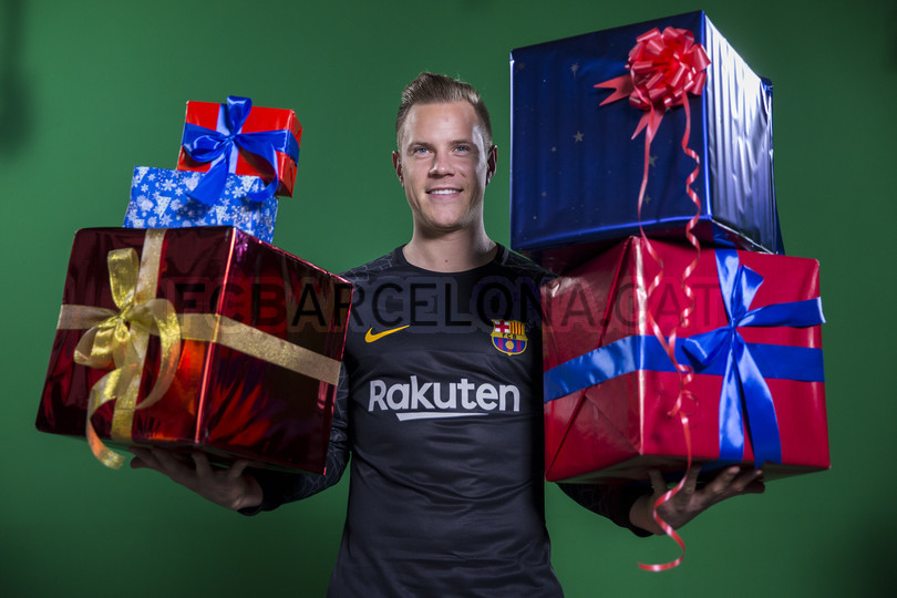 Barcelona đón Giáng sinh - Bóng Đá