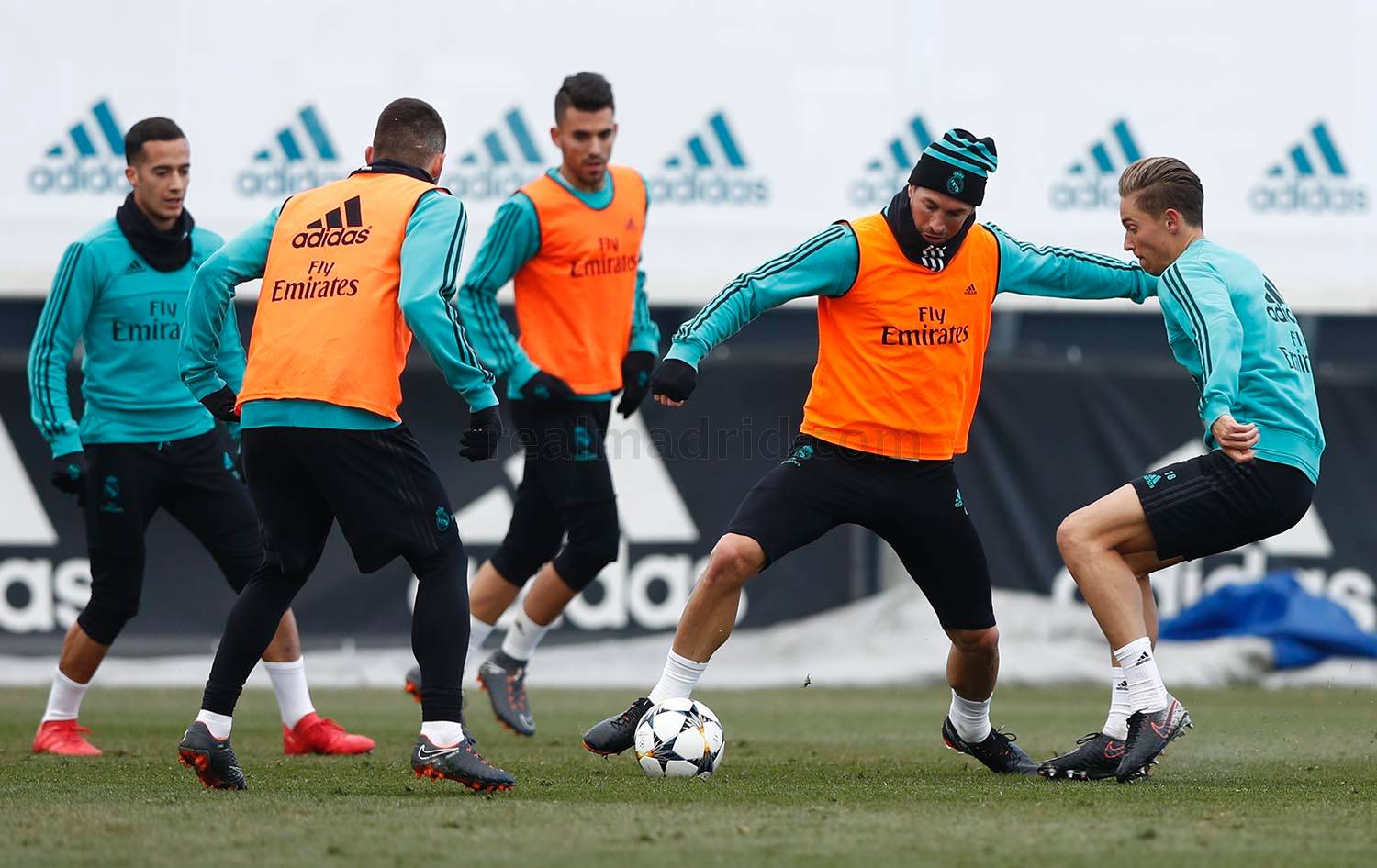 Bale tả xung hữu đột, quyết cùng Ronaldo hạ PSG - Bóng Đá
