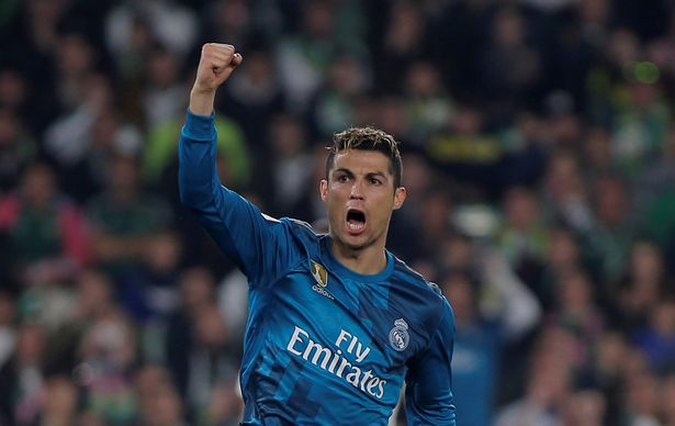 Chấm điểm Real Madrid trận Betis: Ronaldo nép mình trước đàn em - Bóng Đá