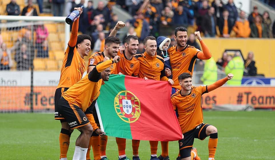 Trở lại Premier League, Wolves mở hội ăn mừng - Bóng Đá