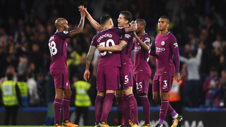 5 trận đấu bản lề giúp Man City vô địch Premier League - Bóng Đá