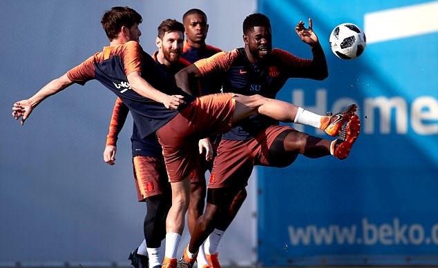 Messi lên dây cót, chờ bắn hạ Sevilla - Bóng Đá