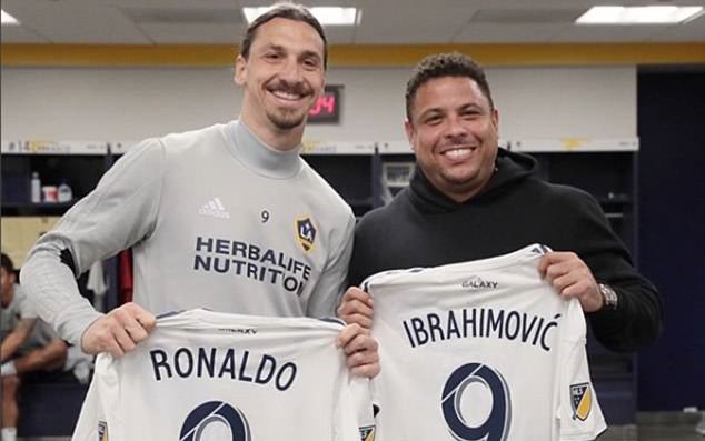 Ibrahimovic mừng ra mặt khi gặp 'Rô béo' ở Mỹ - Bóng Đá