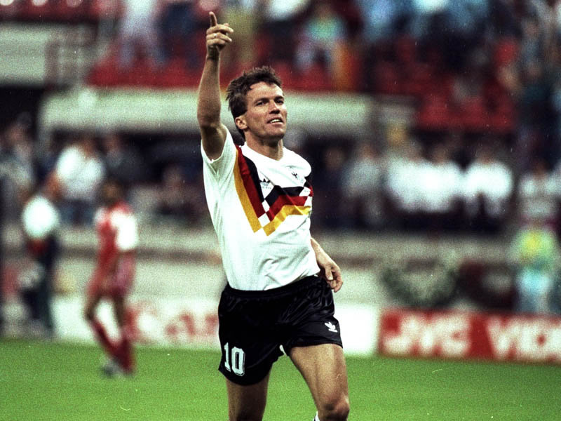 Đâu là đội hình xuất sắc nhất lịch sử World Cup? - Bóng Đá