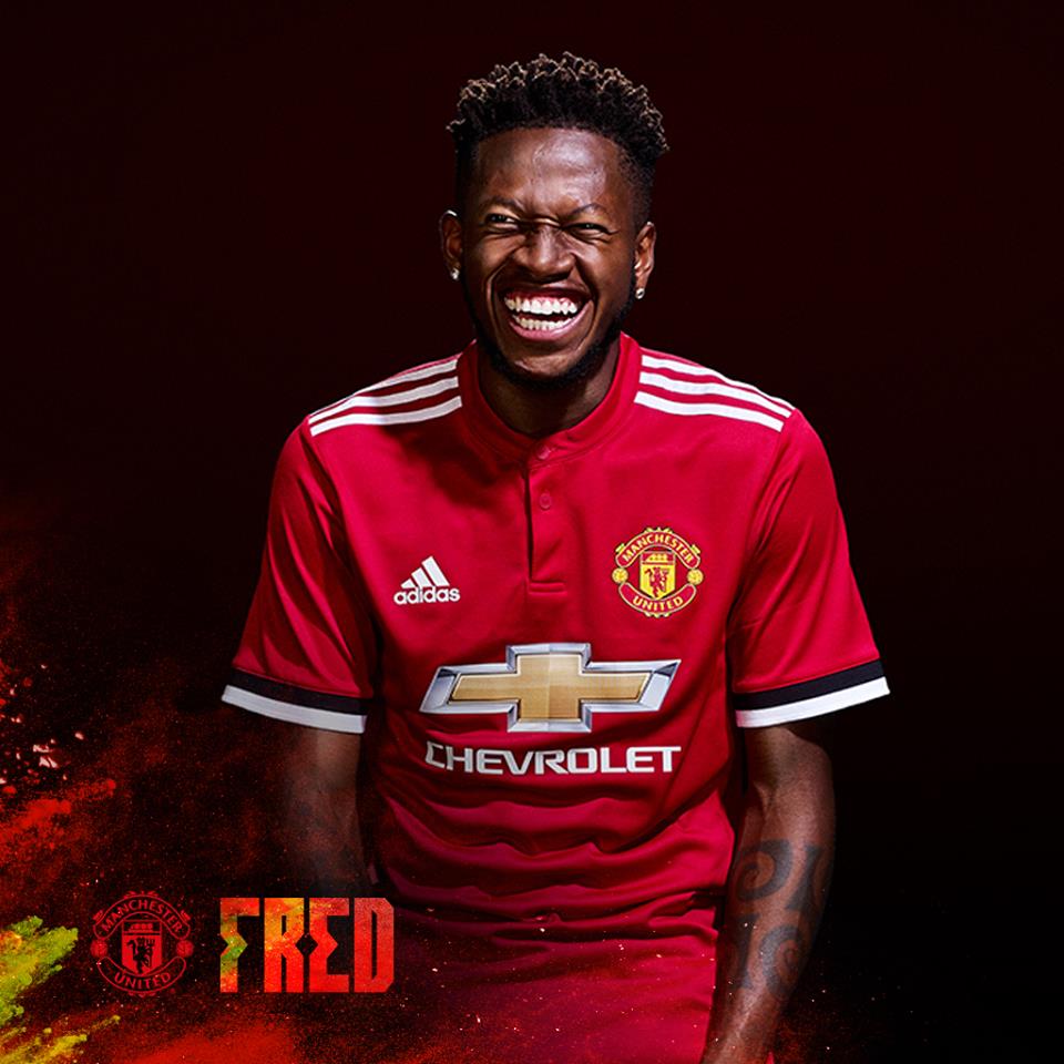 CHÙM ẢNH: Fred rạng rỡ ra mắt Man United - Bóng Đá