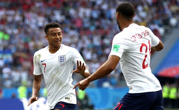 HÀI HƯỚC: Cầu thủ Panama lén lút 'làm trò' khi tuyển Anh đang ăn mừng - Bóng Đá