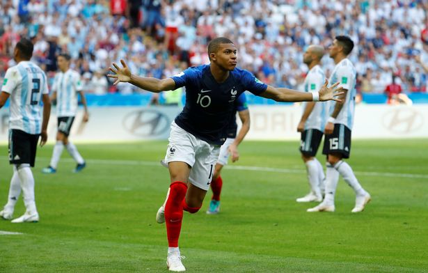 SỐC: Chỉ 5 triệu bảng, Man Utd có thể đã sở hữu Mbappe - Bóng Đá