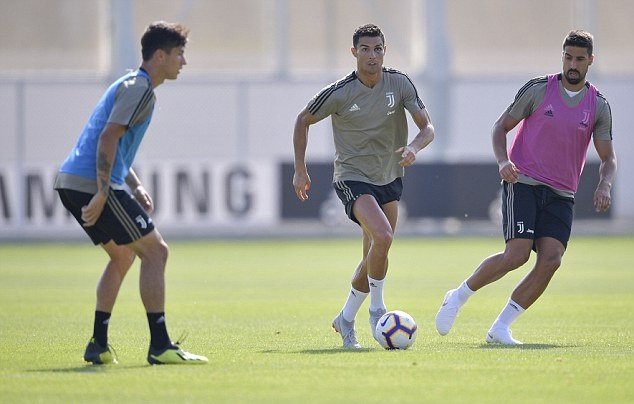 Ronaldo tung hình ảnh cực chất dù tịt ngòi ở Juventus - Bóng Đá