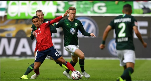 Sát thủ ghi 2 bàn, 1 kiến tạo giúp 10 người Bayern vượt khủng hoảng - Bóng Đá