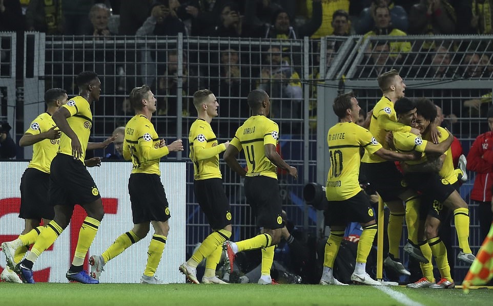 Thần đồng nước Anh rực sáng, Dortmund hủy diệt Atletico Madrid - Bóng Đá