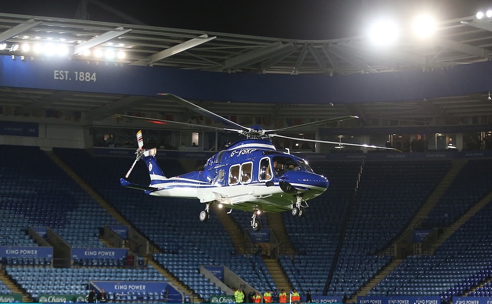 Tai nạn máy bay chở ông chủ Leicester City: Cảnh tượng kinh hoàng, lửa cháy ngùn ngụt - Bóng Đá