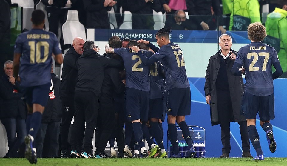 Man United đã làm gì trong 5 phút cuối khiến Juventus ôm hận? - Bóng Đá