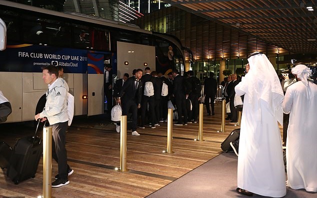 Real Madrid có mặt ở Dubai - Bóng Đá