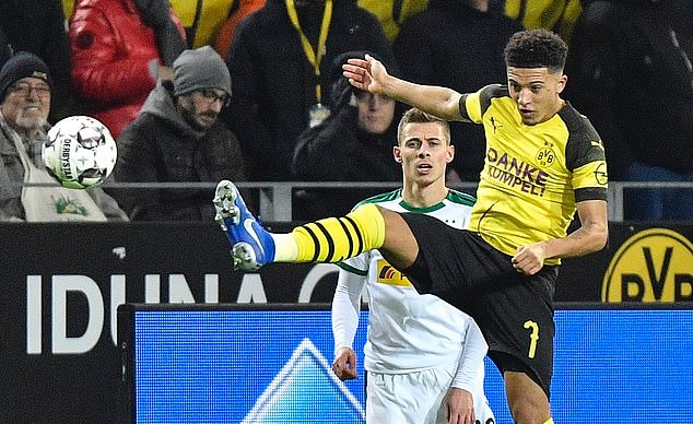 Sancho, Reus giúp Dortmund thiết lập lại khoảng cách 9 điểm - Bóng Đá