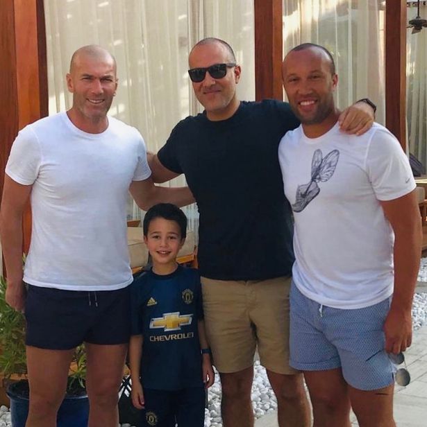 Xong! Zidane gặp gỡ người của Man Utd - Bóng Đá
