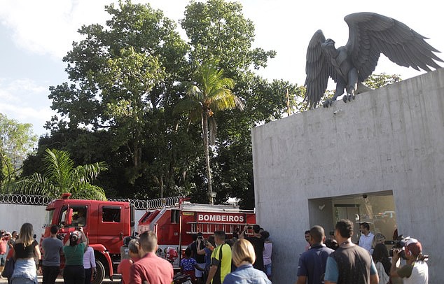 Bầu không khí tang thương nơi 10 cầu thủ trẻ của Flamengo tử nạn - Bóng Đá