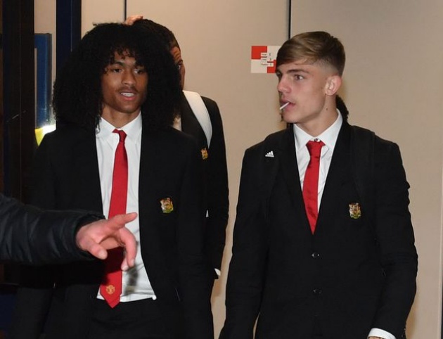 Man Utd và Sir Alex trở lại Anh - Bóng Đá