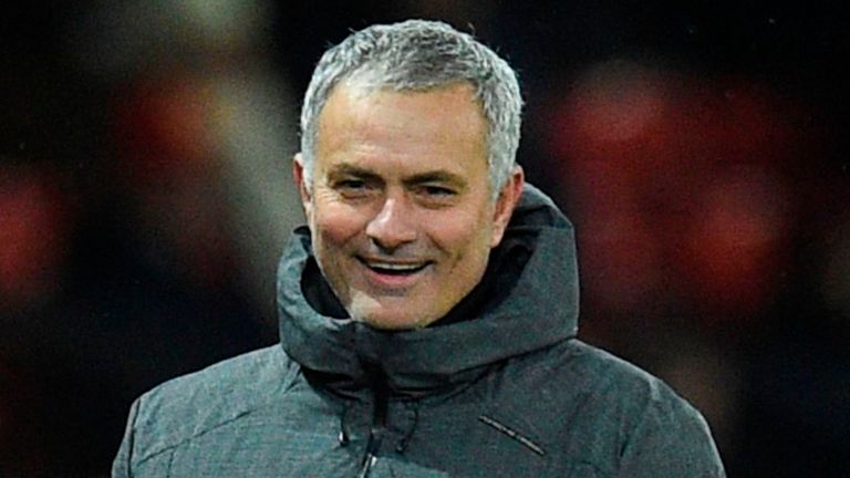 Mourinho tiết lộ áp lực khủng khiếp tại Man Utd chẳng khác nào 'địa ngục' - Bóng Đá