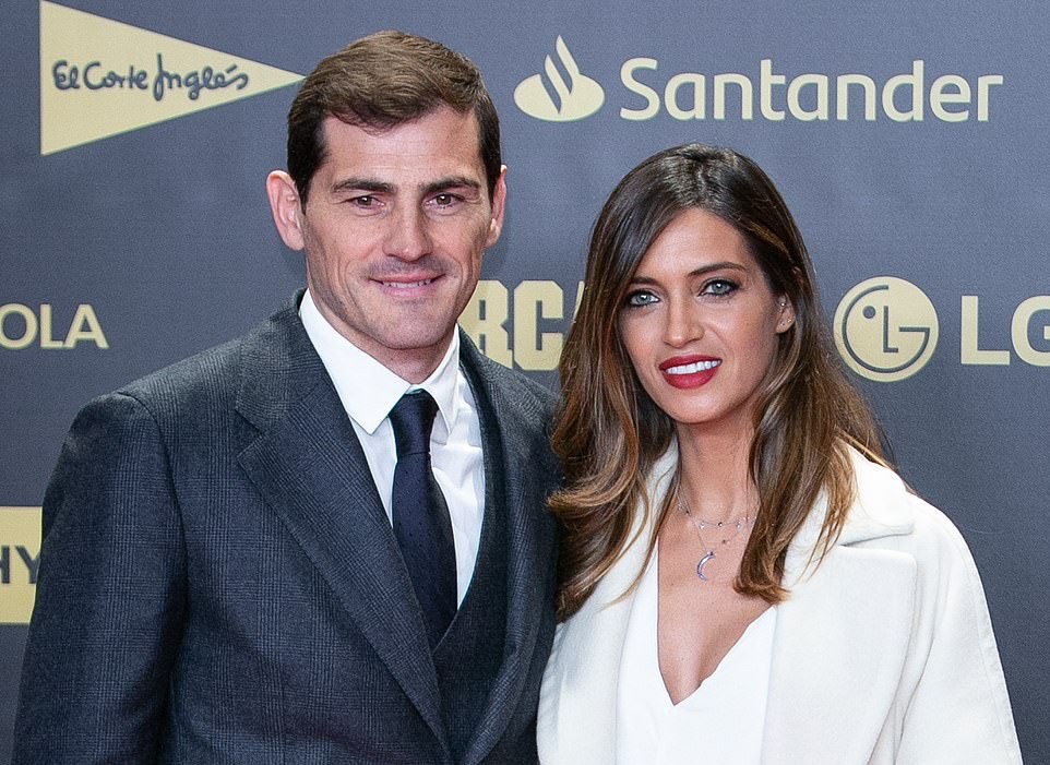 Iker Casillas tươi tắn xuất viện, chưa rõ khả năng trở lại sân cỏ - Bóng Đá