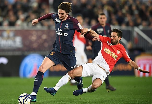 Adrien Rabiot bị cô lập tại PSG nhưng có thể là bản hợp đồng mùa giải của Man Utd - Bóng Đá