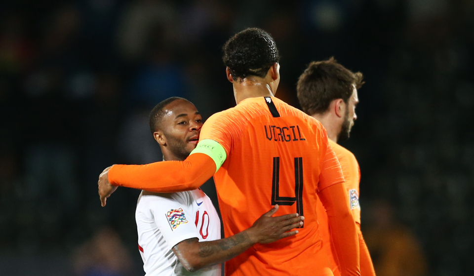 Sung sức trên sân tập, Ronaldo thách thức Van Dijk và Hà Lan - Bóng Đá