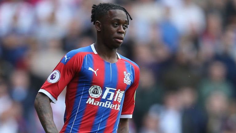 Man Utd told to pay staggering £70m for Crystal Palace star Aaron Wan-Bissaka - Bóng Đá