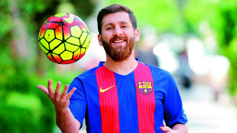 Lionel Messi look-alike denies conning 23 women into sleeping with him after allegedly using the identity of the Barcelona star - Bóng Đá