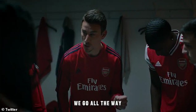 Arsenal tung mẫu áo đấu sân nhà cực chất - Bóng Đá