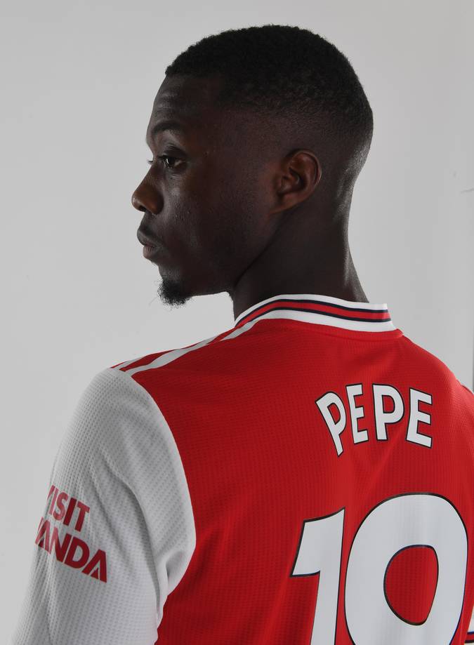 Ảnh Pepe ra mắt Arsenal - Bóng Đá