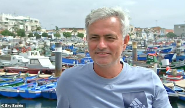 'It is time for a few changes': Jose Mourinho reveals he will work with new staff for his next job - Bóng Đá