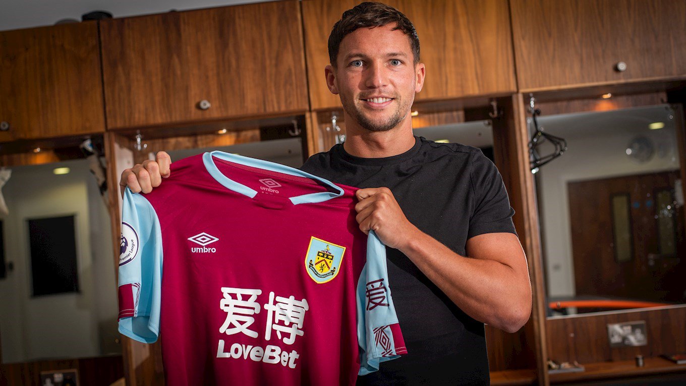 Burnley have completed the signing of Danny Drinkwater - Bóng Đá