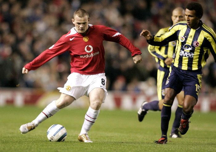 Flashback to 18-year-old Wayne Rooney's unforgettable debut hat-trick for Man United against Fenerbahce 10 years ago  - Bóng Đá